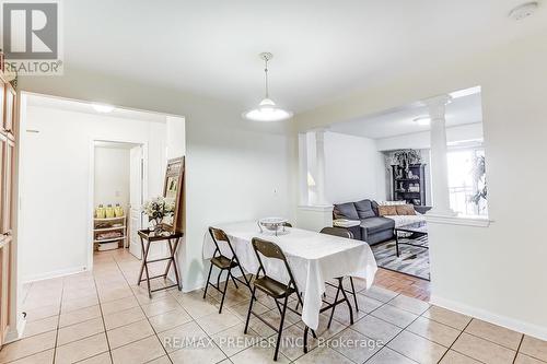 315 - 2500 Rutherford Road, Vaughan, ON - Indoor Photo Showing Dining Room