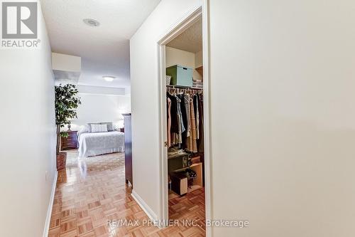 315 - 2500 Rutherford Road, Vaughan, ON -  Photo Showing Other Room