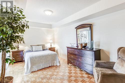 315 - 2500 Rutherford Road, Vaughan, ON - Indoor Photo Showing Bedroom