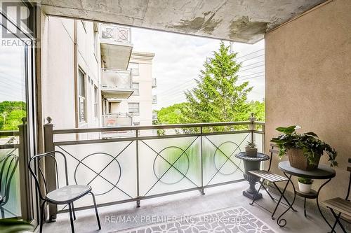 315 - 2500 Rutherford Road, Vaughan, ON - Outdoor With Balcony With Exterior