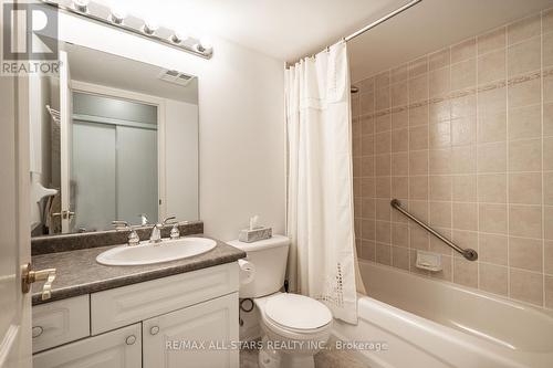 205 - 2500 Rutherford Road, Vaughan, ON - Indoor Photo Showing Bathroom