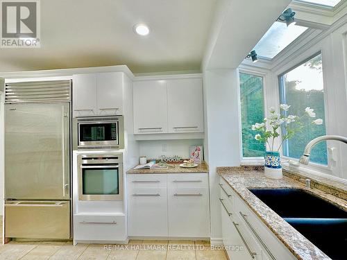 16 Gaspe Road, Toronto (Bayview Woods-Steeles), ON - Indoor Photo Showing Kitchen With Double Sink With Upgraded Kitchen