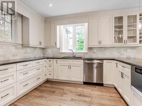 77 Oriole Parkway, Toronto (Yonge-St. Clair), ON - Indoor Photo Showing Kitchen