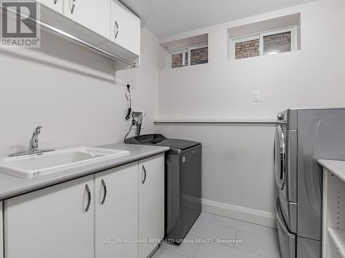 77 Oriole Parkway, Toronto (Yonge-St. Clair), ON - Indoor Photo Showing Laundry Room