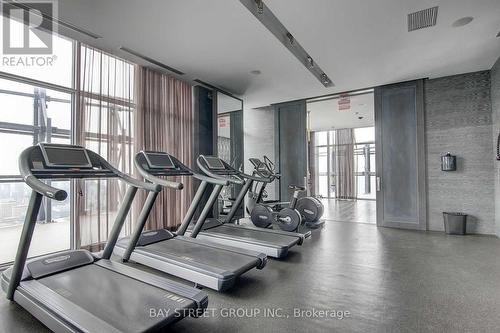 1011 - 1080 Bay Street, Toronto, ON - Indoor Photo Showing Gym Room