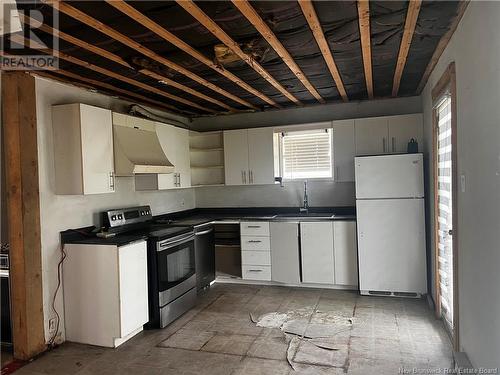 1275 St-Joseph Boulevard, Saint-Léolin, NB - Indoor Photo Showing Kitchen