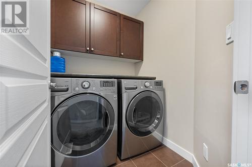 8833 Herman Crescent, Regina, SK - Indoor Photo Showing Laundry Room