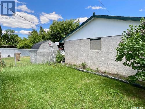 1445 Ellice Street, Regina, SK - Outdoor