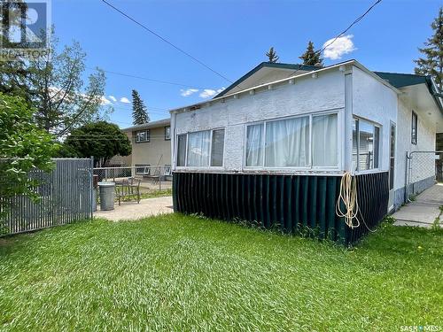 1445 Ellice Street, Regina, SK - Outdoor