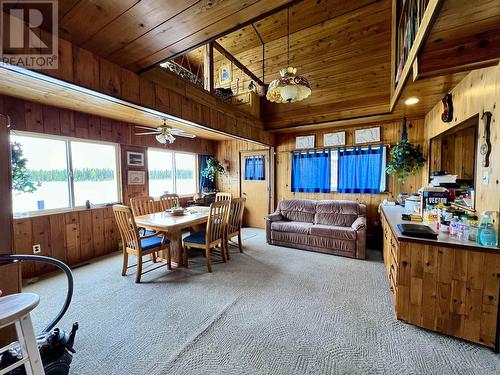 2600 Spout Lake Road, Lac La Hache, BC - Indoor