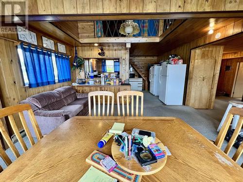 2600 Spout Lake Road, Lac La Hache, BC - Indoor Photo Showing Dining Room