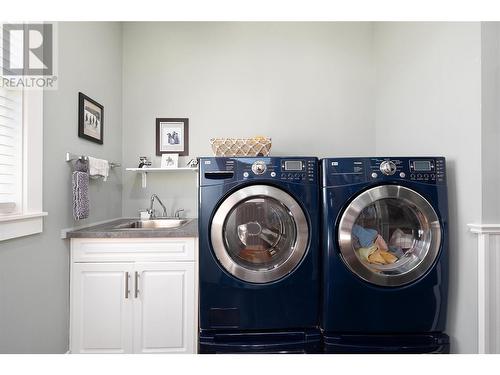 4537 Lansdowne Road, Armstrong, BC - Indoor Photo Showing Laundry Room