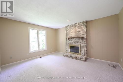 11 Conifer Crescent, London, ON - Indoor Photo Showing Other Room With Fireplace