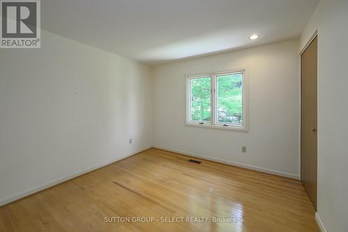 11 Conifer Crescent, London, ON - Indoor Photo Showing Other Room