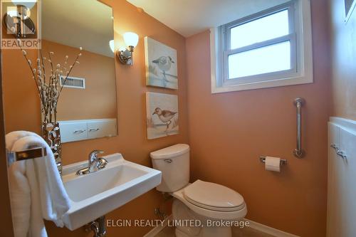 25 Butler Drive, St. Thomas, ON - Indoor Photo Showing Bathroom