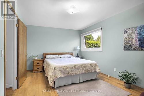 3 Surrey Crescent, London, ON - Indoor Photo Showing Bedroom