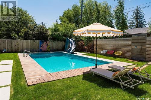 512 Bate Crescent, Saskatoon, SK - Outdoor With In Ground Pool With Backyard