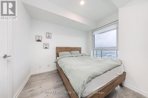 3307 - 7890 Jane Street, Vaughan, ON - Indoor Photo Showing Bedroom