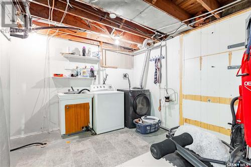311 109Th Street W, Saskatoon, SK - Indoor Photo Showing Laundry Room
