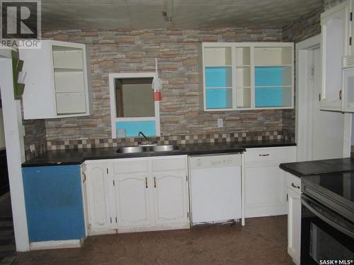 Olson Acreage, North Battleford Rm No. 437, SK - Indoor Photo Showing Kitchen With Double Sink
