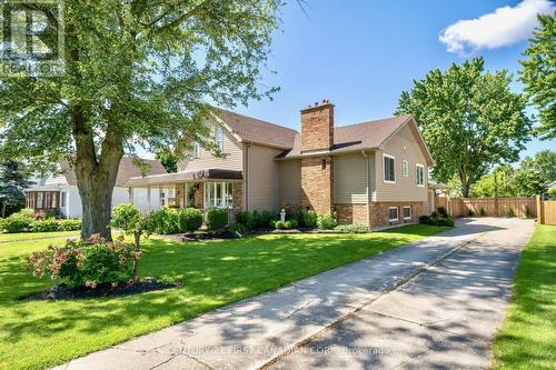 162 Victoria Street, Southwest Middlesex, ON - Outdoor With Facade