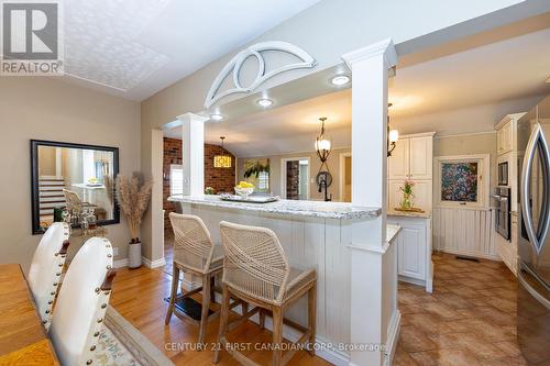162 Victoria Street, Southwest Middlesex, ON - Indoor Photo Showing Dining Room