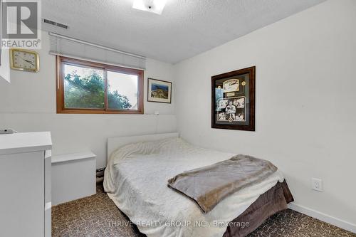 52 Renny Crescent, London, ON - Indoor Photo Showing Bedroom