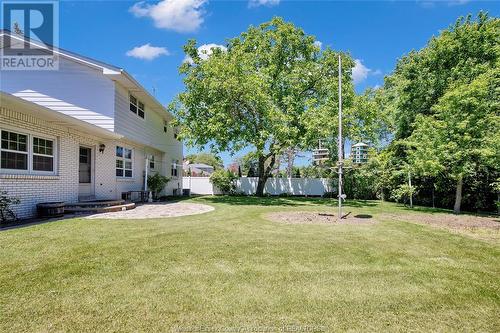 2720 Westminster Boulevard, Windsor, ON - Outdoor