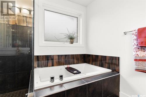 2508 Mcara Street, Regina, SK - Indoor Photo Showing Bathroom