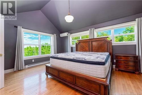 1095 Route 133, Grand-Barachois, NB - Indoor Photo Showing Bedroom