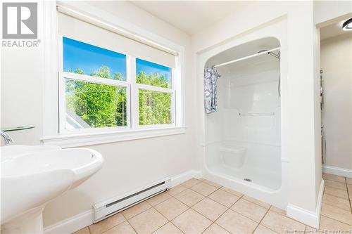 1095 Route 133, Grand-Barachois, NB - Indoor Photo Showing Bathroom