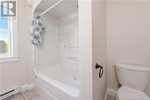 1095 Route 133, Grand-Barachois, NB - Indoor Photo Showing Bathroom