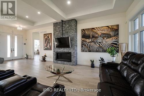 12 Hudson Drive, Brant (Brantford Twp), ON - Indoor Photo Showing Living Room With Fireplace