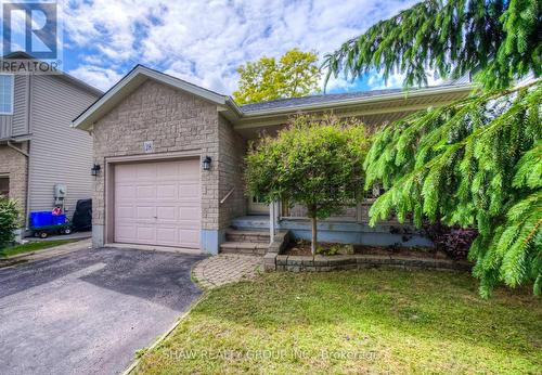 28 Peglar Crescent, Centre Wellington (Fergus), ON - Outdoor