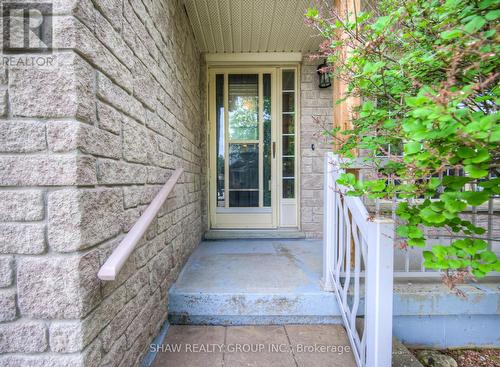 28 Peglar Crescent, Centre Wellington (Fergus), ON - Outdoor