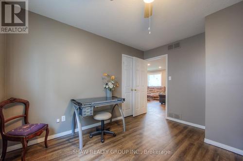 28 Peglar Crescent, Centre Wellington (Fergus), ON - Indoor