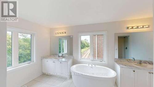 335 Leanne Lane, Shelburne, ON - Indoor Photo Showing Bathroom