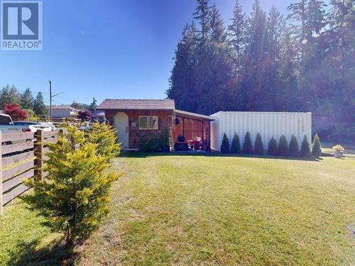 7111 Baker Street, Powell River, BC - Outdoor