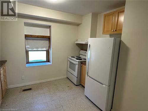 510 Valois Drive, Mattawa, ON - Indoor Photo Showing Kitchen