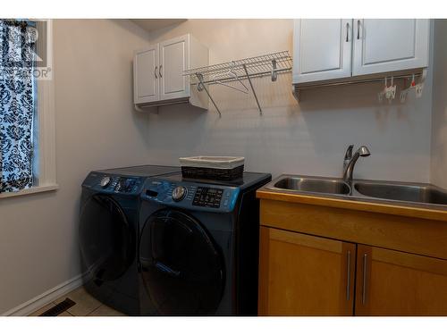 4008 Temple Street, Terrace, BC - Indoor Photo Showing Laundry Room