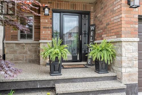 111 Garinger Crescent, Hamilton (Binbrook), ON - Outdoor