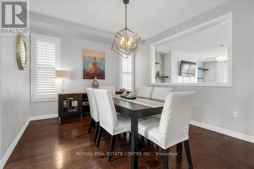 111 Garinger Crescent, Hamilton (Binbrook), ON - Indoor Photo Showing Dining Room