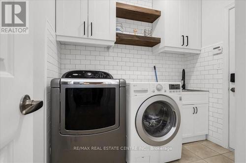 111 Garinger Crescent, Hamilton (Binbrook), ON - Indoor Photo Showing Laundry Room