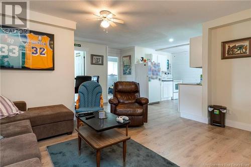 3564 Route 10, Albrights Corner, NB - Indoor Photo Showing Living Room