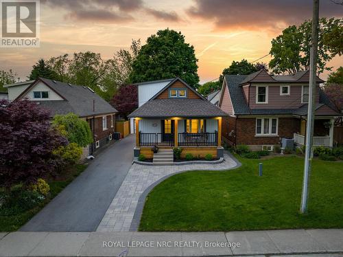 5901 Murray Street, Niagara Falls, ON - Outdoor With Facade