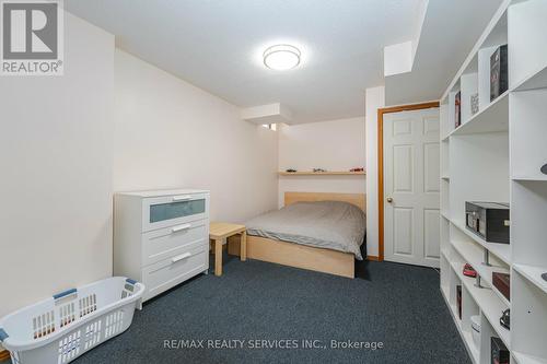 16 Sunforest Drive, Brampton, ON - Indoor Photo Showing Bedroom