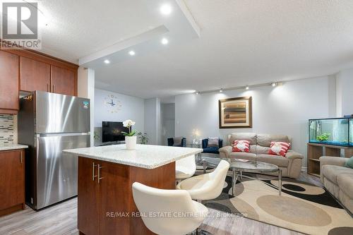 912 - 1950 Kennedy Road, Toronto (Dorset Park), ON - Indoor