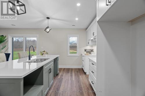 137 Victoria Avenue E, South Huron (Crediton), ON - Indoor Photo Showing Kitchen With Double Sink