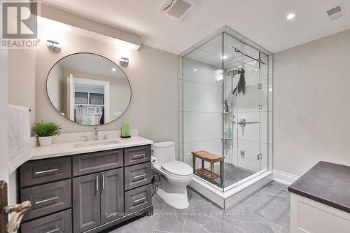 1257 Tecumseh Park Drive, Mississauga, ON - Indoor Photo Showing Bathroom