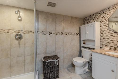 1092 Marley Crescent, Burlington, ON - Indoor Photo Showing Bathroom